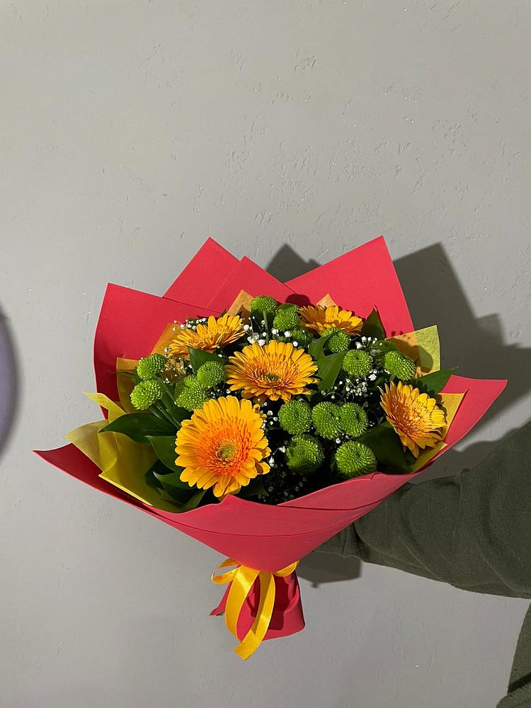 Букет цветов из: Герберы и Хризантемы в Богучанах
