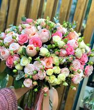 Букет цветов из:  Розы #REPLACE_PRED# Богучанах