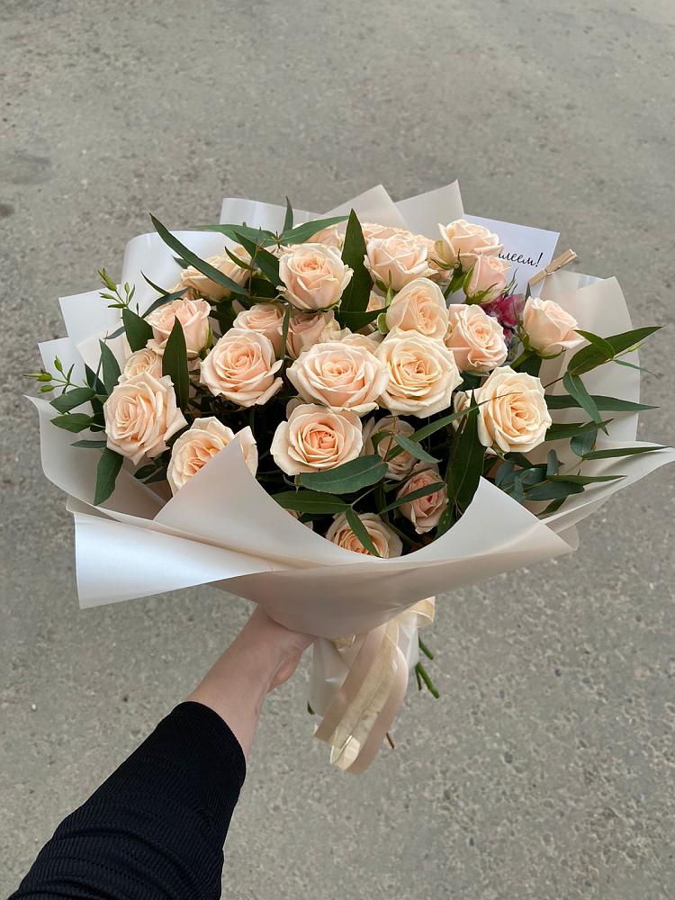 Кремовые розы Латте в Богучанах Букет Кремовые розы Латте в Богучанах