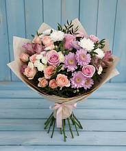 Букет цветов из:  Хризантемы, Розы и Альстромерии в Богучанах