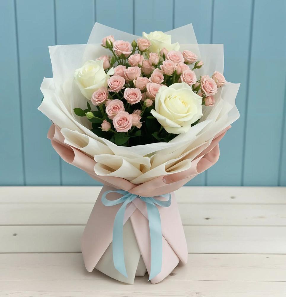 Букет цветов из: Розы в Богучанах